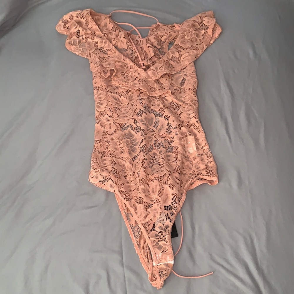 Fashion Nova floral lace bodysuit